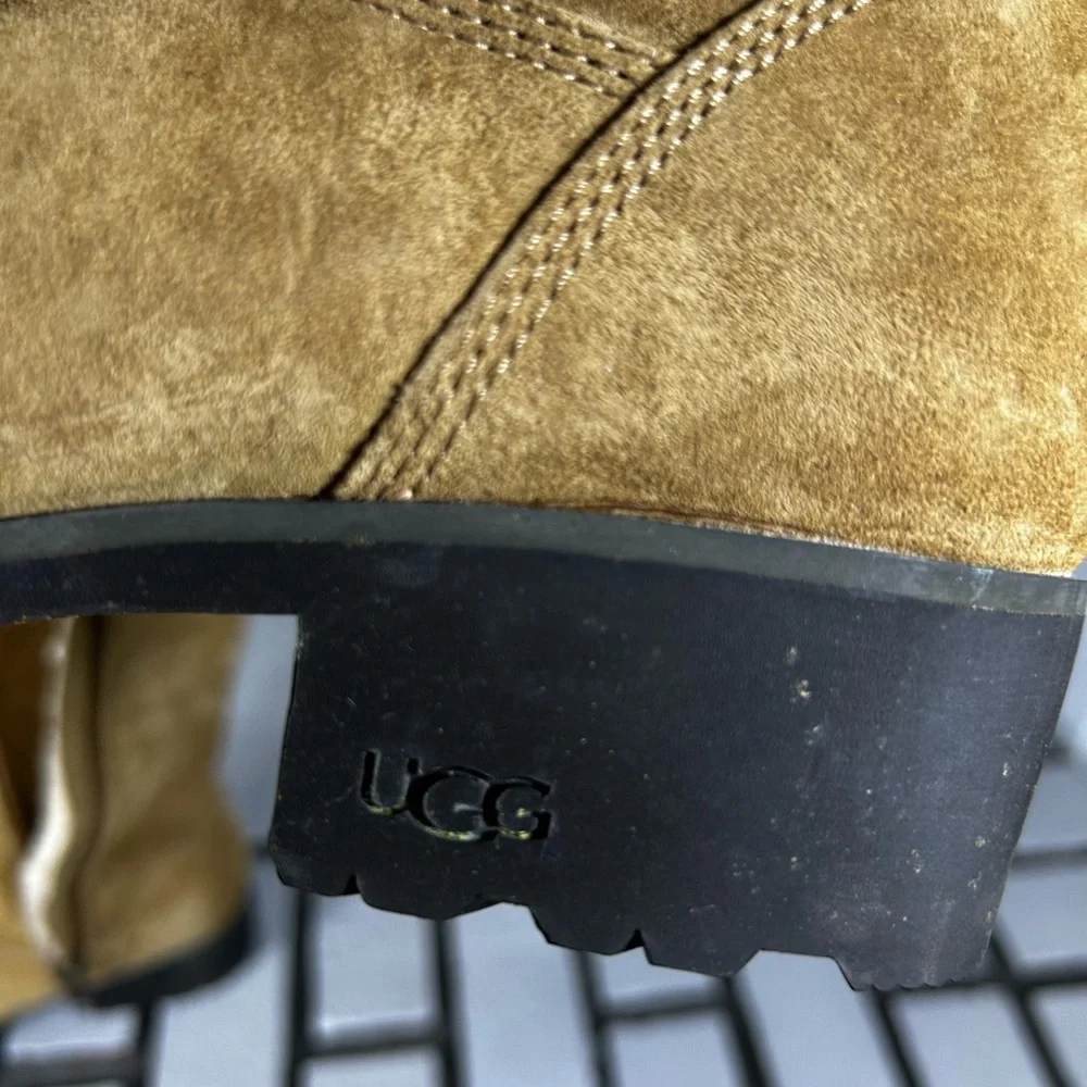 UGG Women's Madison 1912 Boots Size 10 - Picture 5 of 8